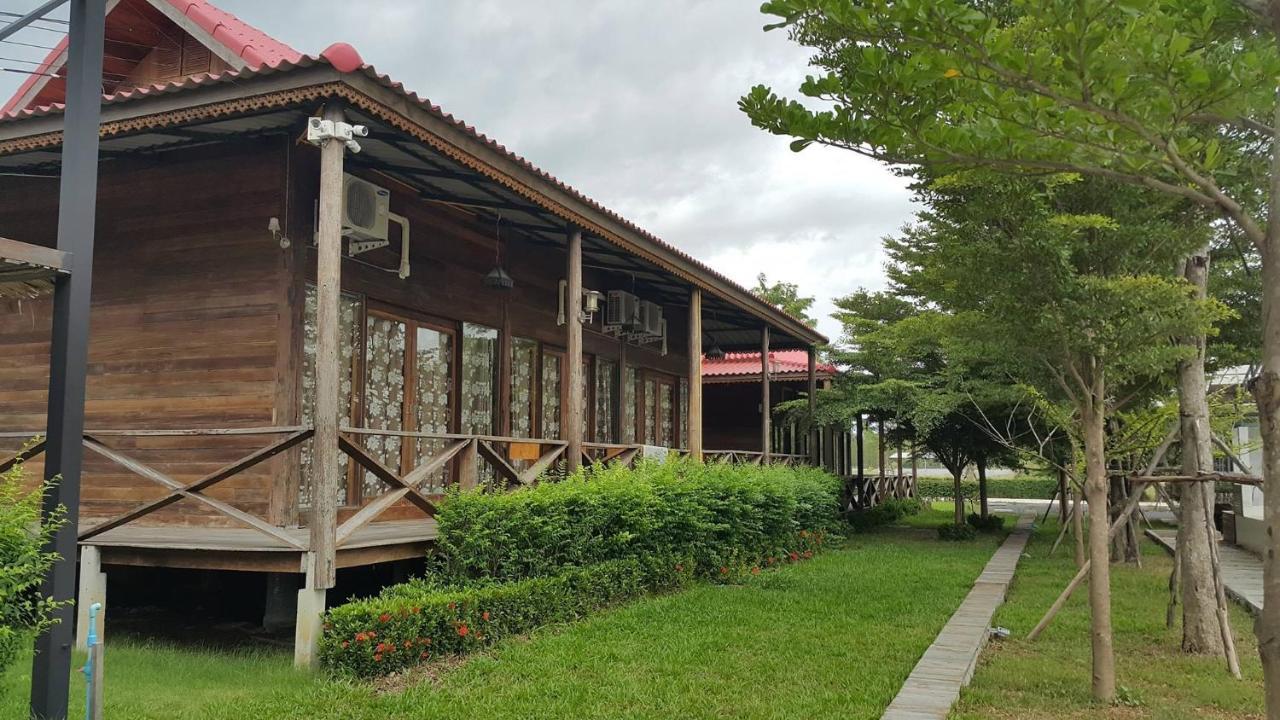 Ingaun Resort Kanchanaburi Ban Noi  エクステリア 写真