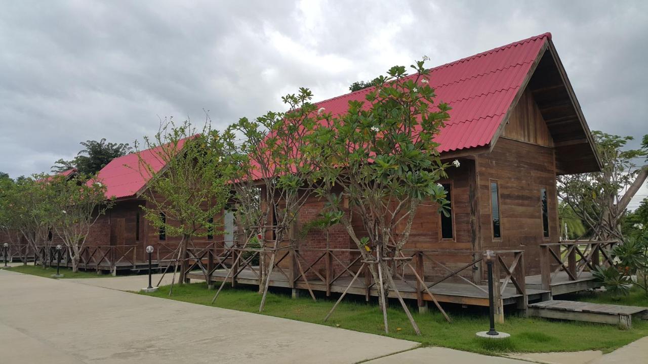 Ingaun Resort Kanchanaburi Ban Noi  エクステリア 写真