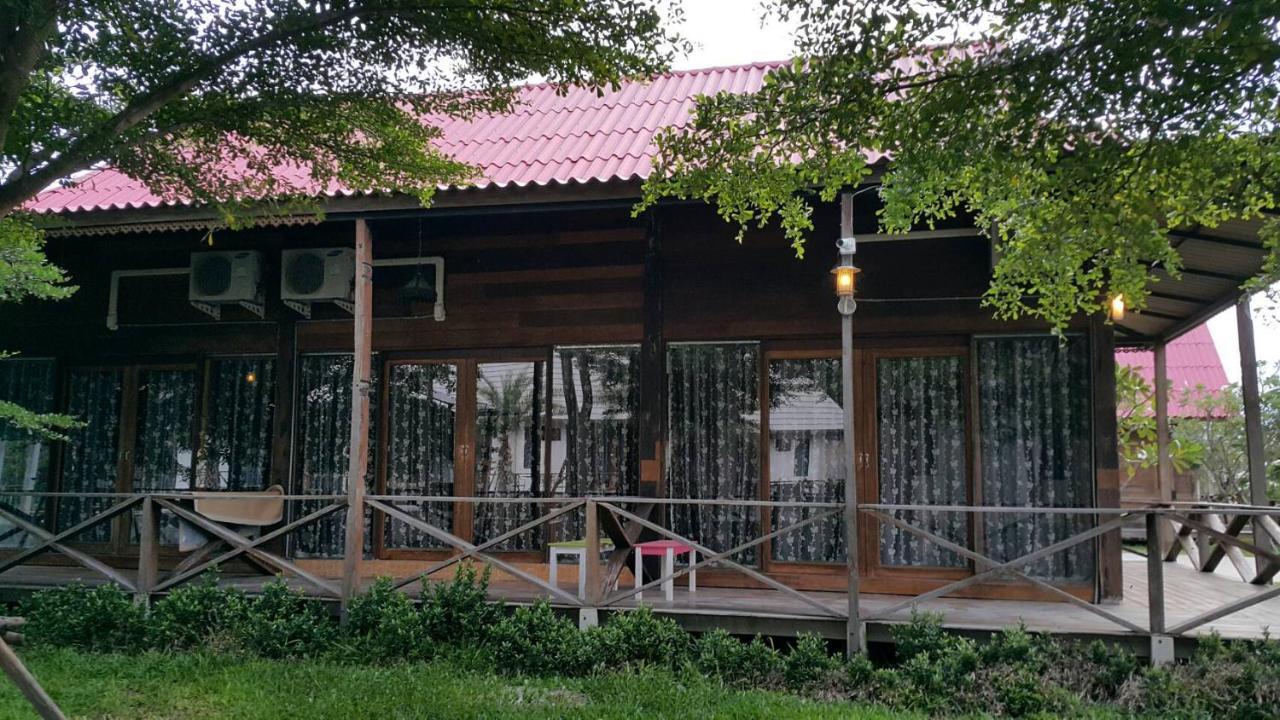 Ingaun Resort Kanchanaburi Ban Noi  エクステリア 写真
